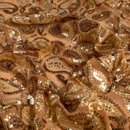 تفاصيل مطرزات شيفون بالترتر تصميم 02لون 01تظهر كثافة التطريز ولمعة الترتر